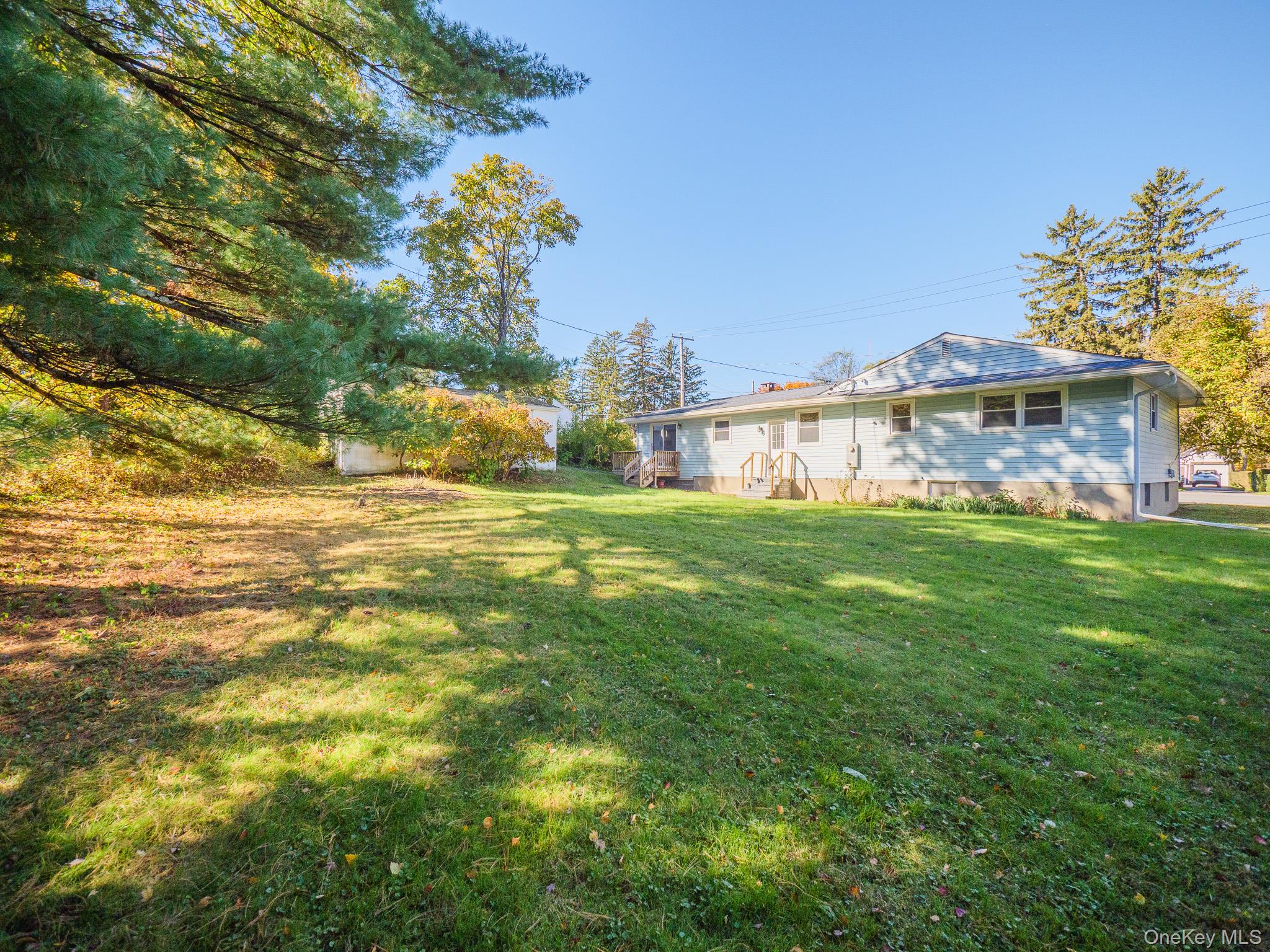 18 E Dorsey Lane