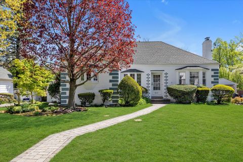 4015 219th Street Bayside NY 11361