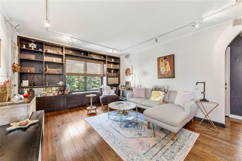 16 terrace Circle Unit 14C, Great Neck, NY 11021 - MLS#: 913739