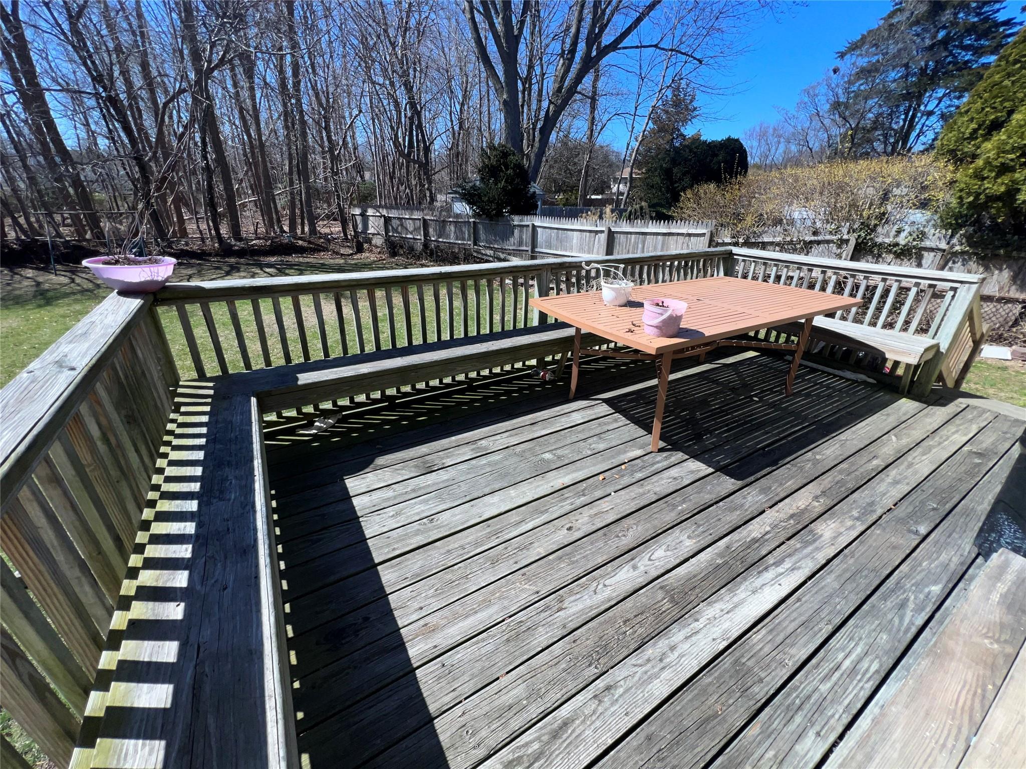 118 Montrose Drive, Port Jefferson Station, New York image 8