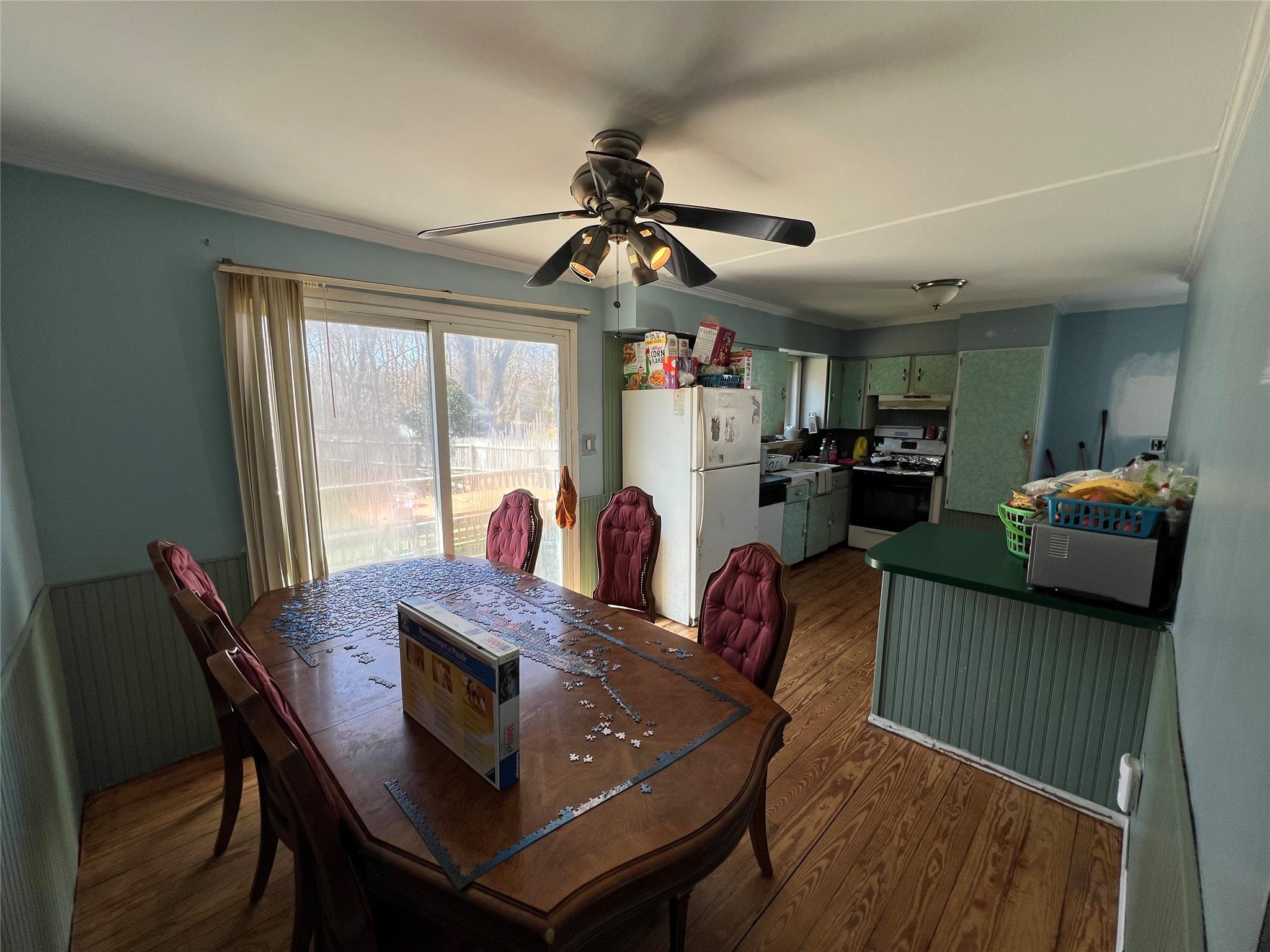 118 Montrose Drive, Port Jefferson Station, New York image 4