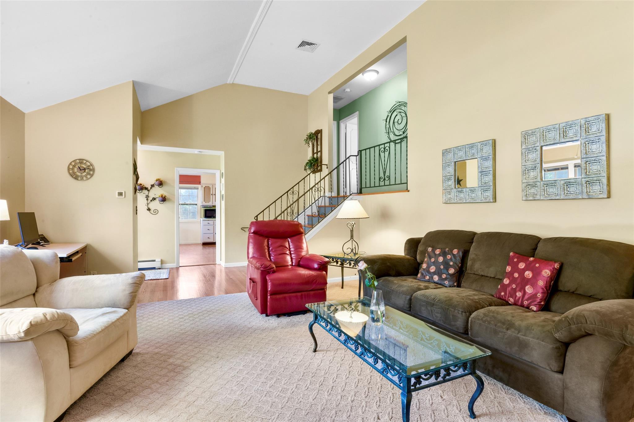 36 Avondale Road, Harrison, New York image 3