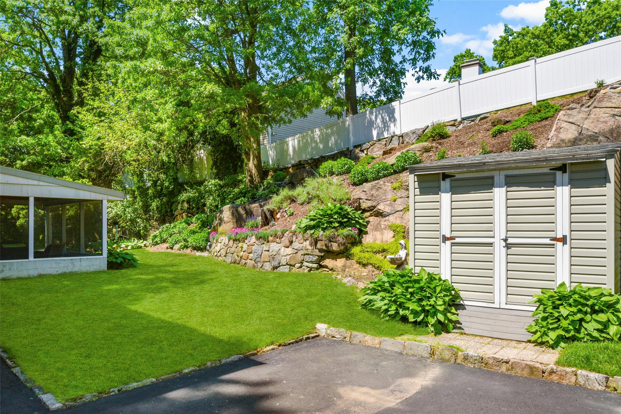 36 Avondale Road, Harrison, New York image 17