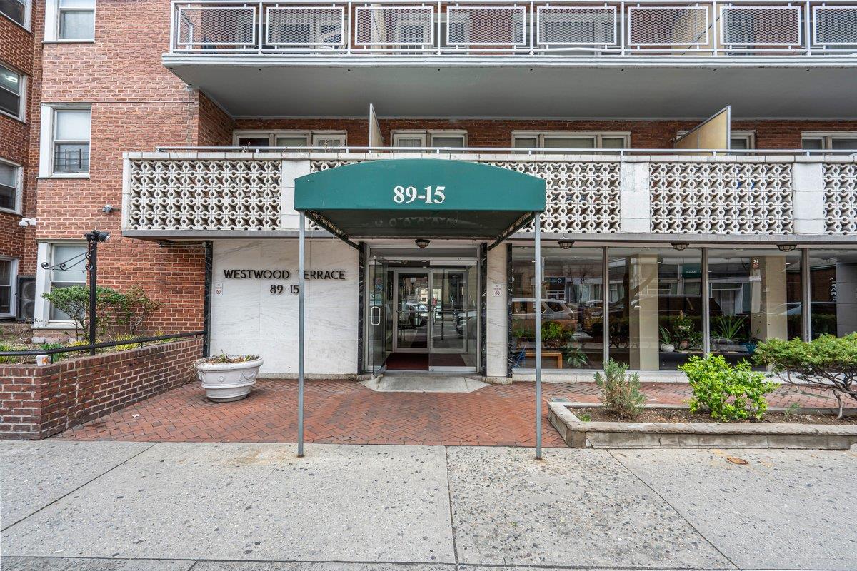 89-15 Parsons Boulevard #3J, Jamaica, New York image 18
