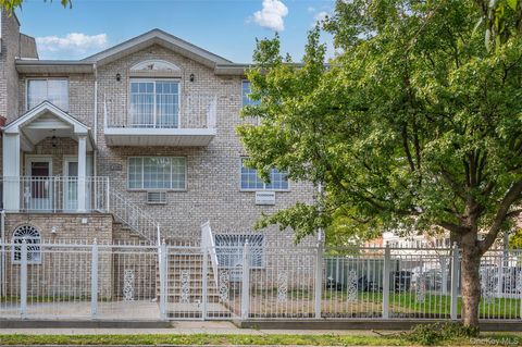 2739 Lawton Avenue Bronx NY 10465