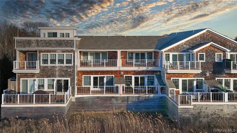 68 Foster Avenue 3 Hampton Bays NY 11946