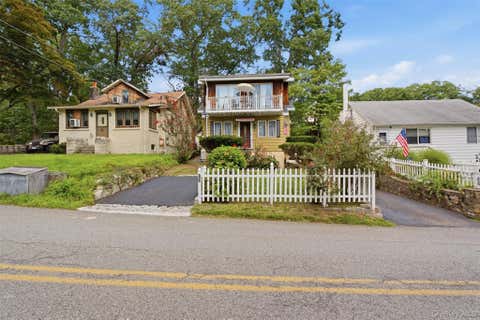 Homes For Sale - 88 Becker Street<br/> Lake Peekskill, NY 10537