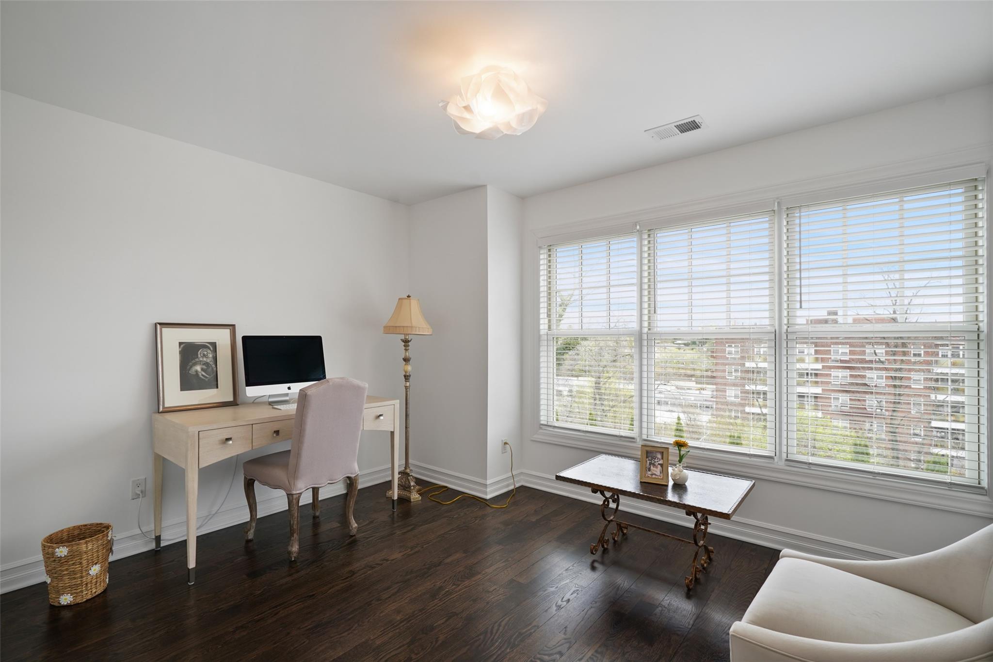 53 Morrow Avenue, Scarsdale, New York image 19