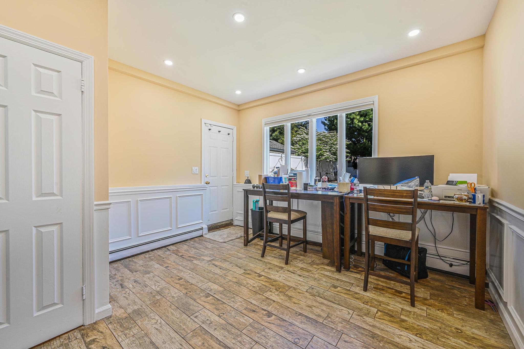 25 Baldwin Avenue, Massapequa, New York image 15