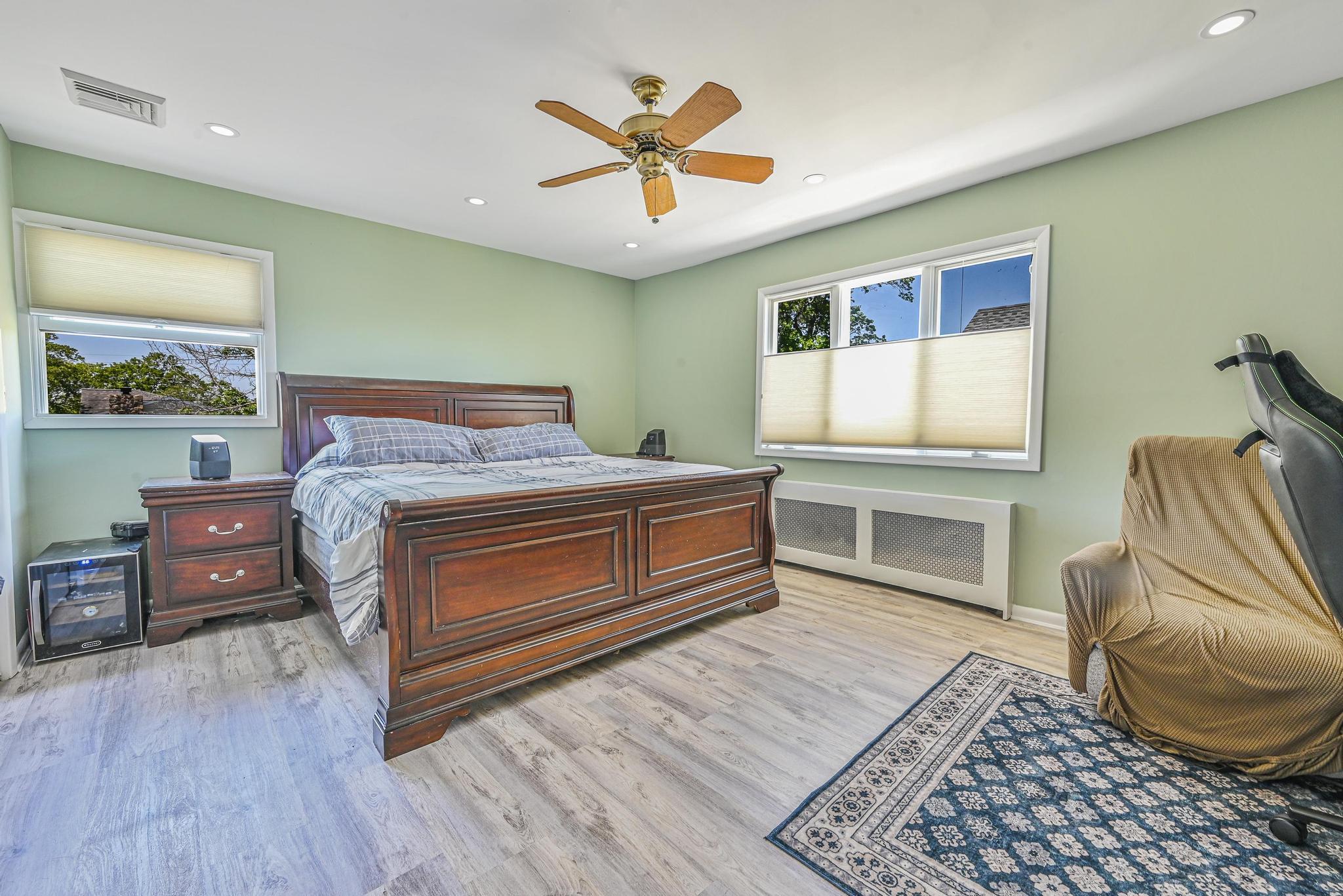 25 Baldwin Avenue, Massapequa, New York image 10