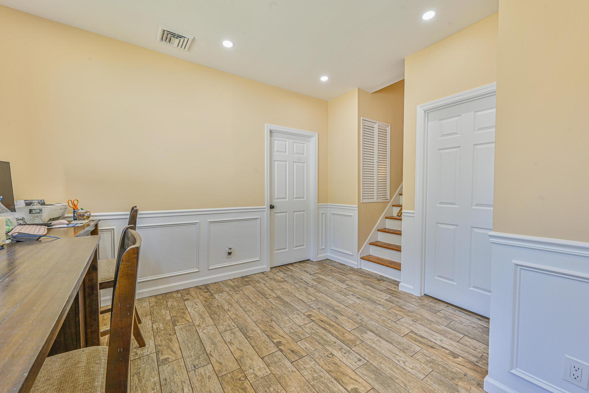 25 Baldwin Avenue, Massapequa, New York image 16