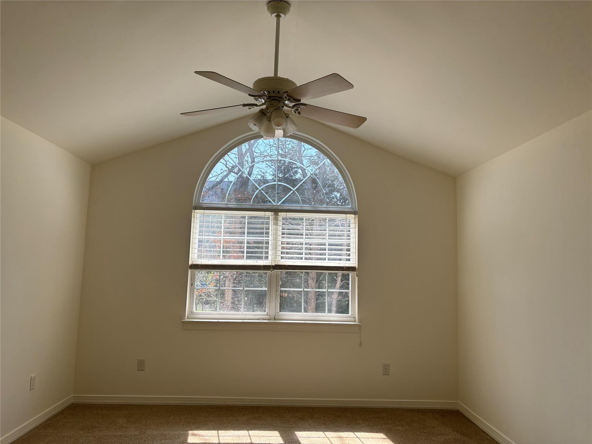 1404 Pebble Beach Path, Riverhead, New York image 17
