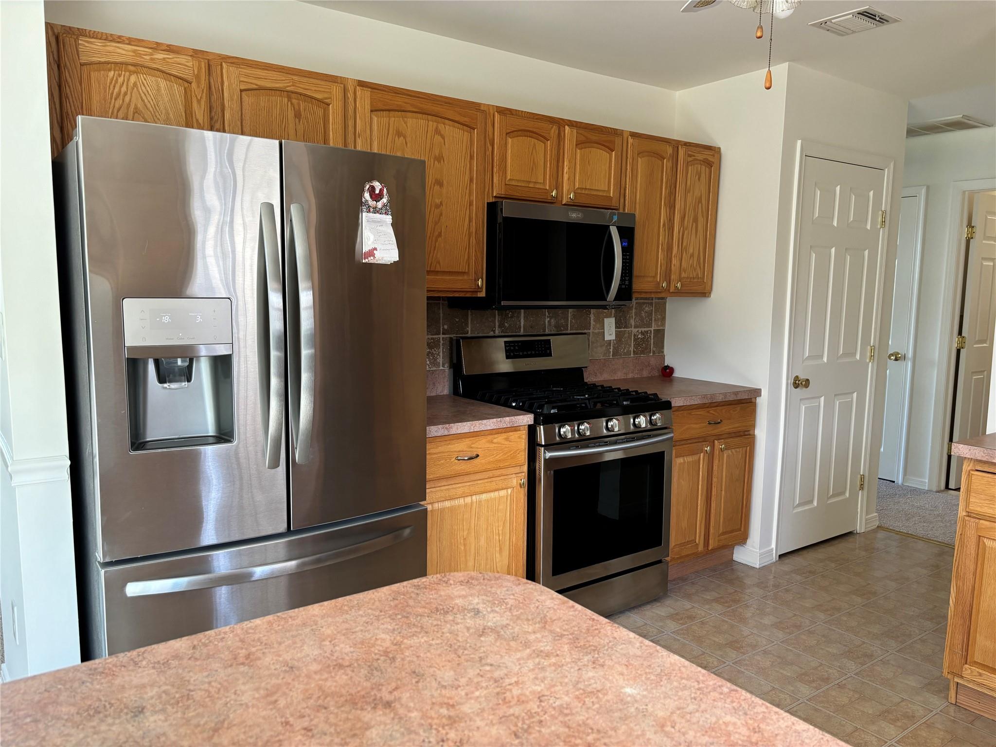1404 Pebble Beach Path, Riverhead, New York image 14