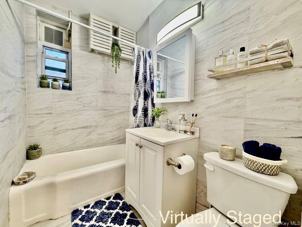 Photo of 144-35 Sanford Avenue #3C, Flushing, NY 11355 (MLS # 1049555)