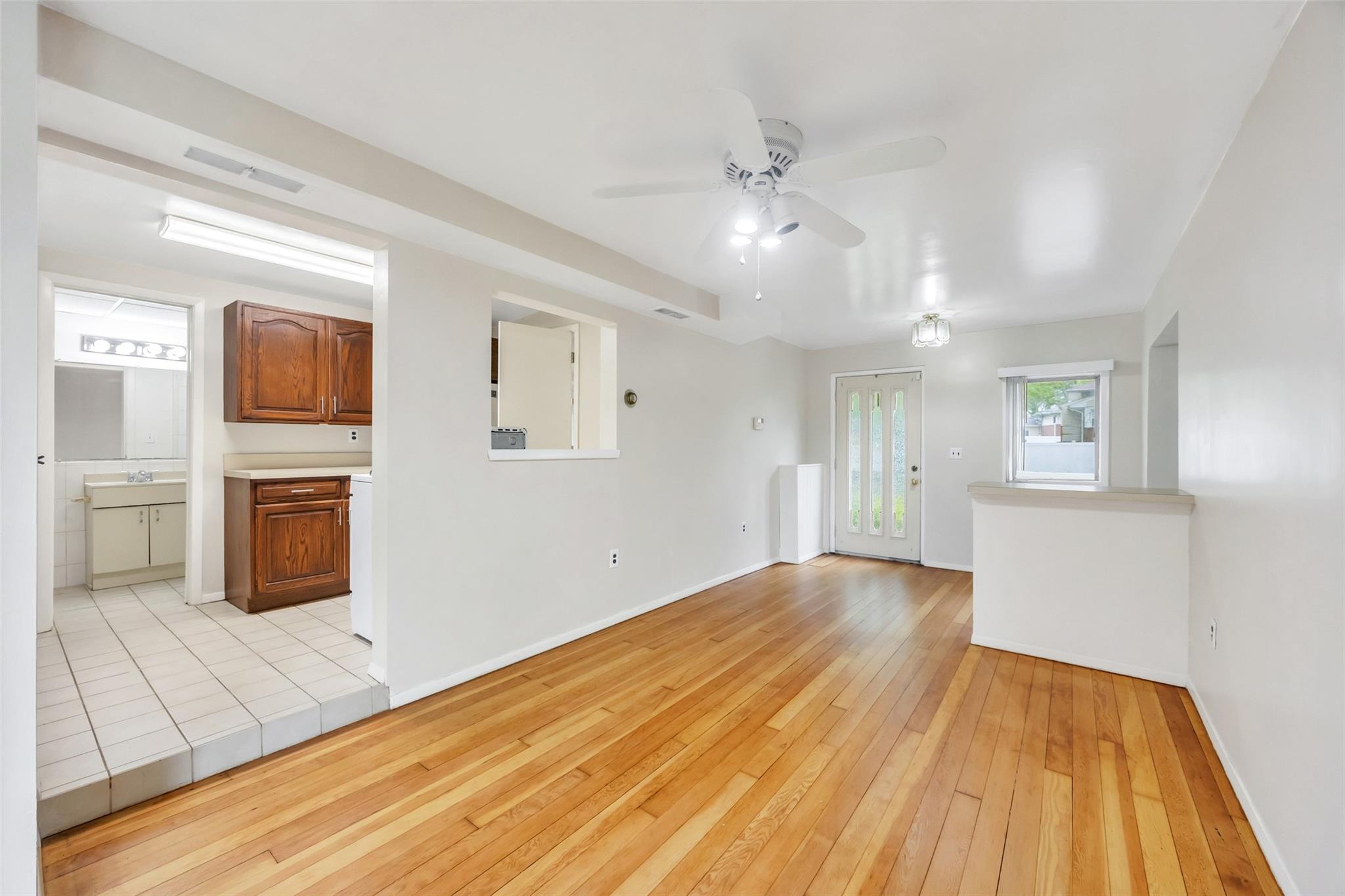 11 Rensselaer Drive, Commack, New York image 33