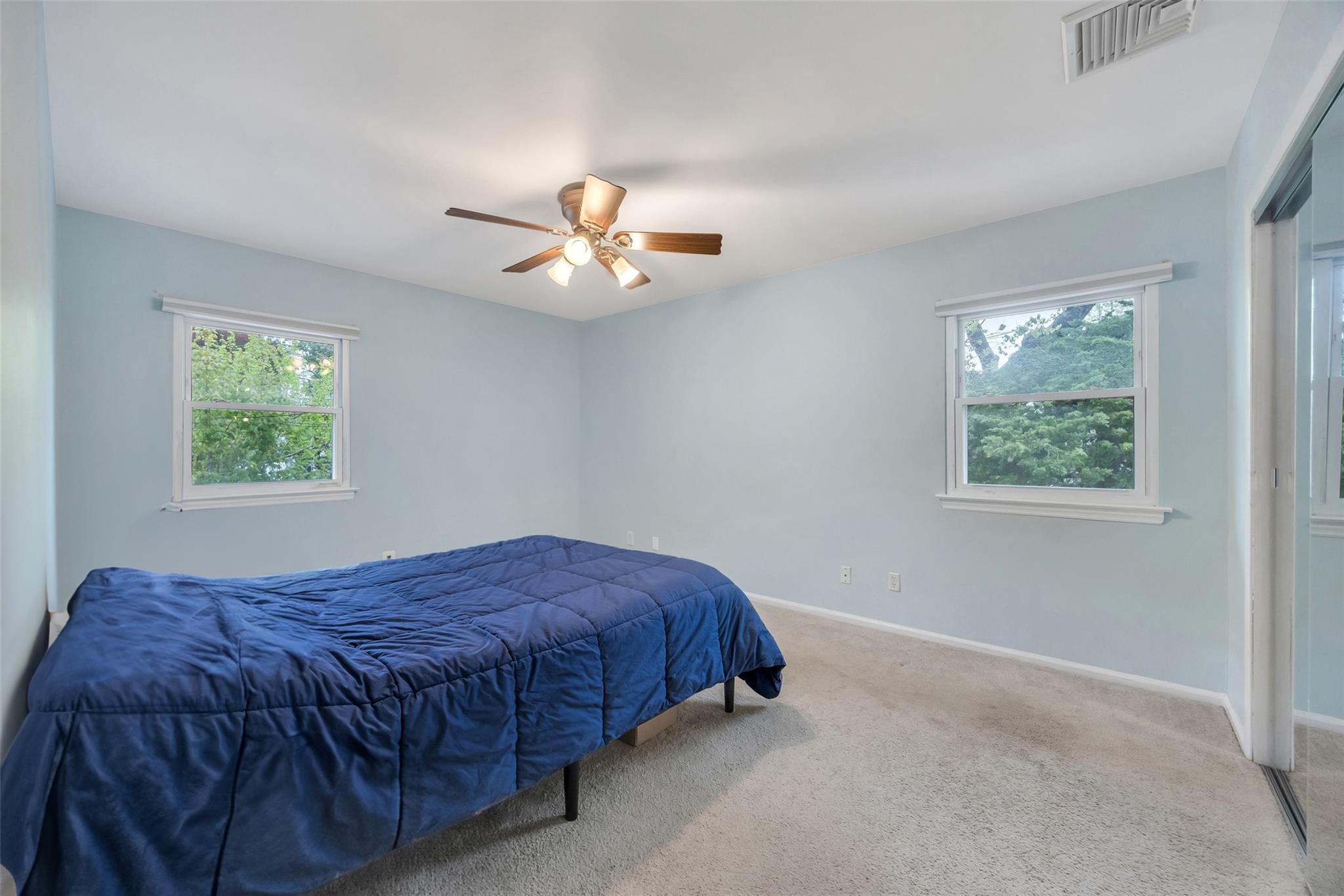 11 Rensselaer Drive, Commack, New York image 19