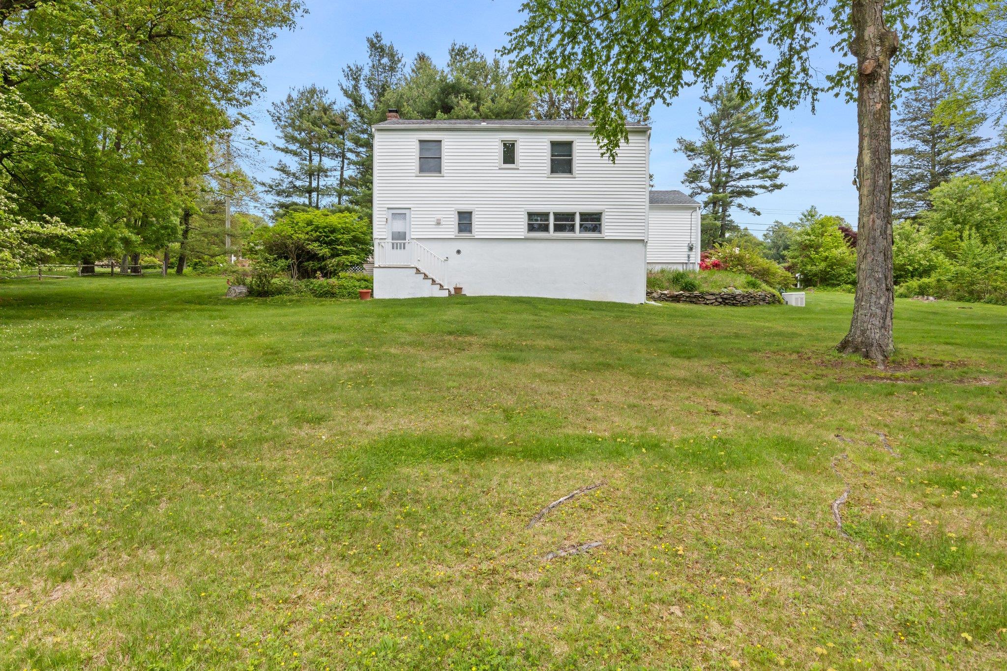 1825 Morningview Drive, Yorktown Heights, New York image 29