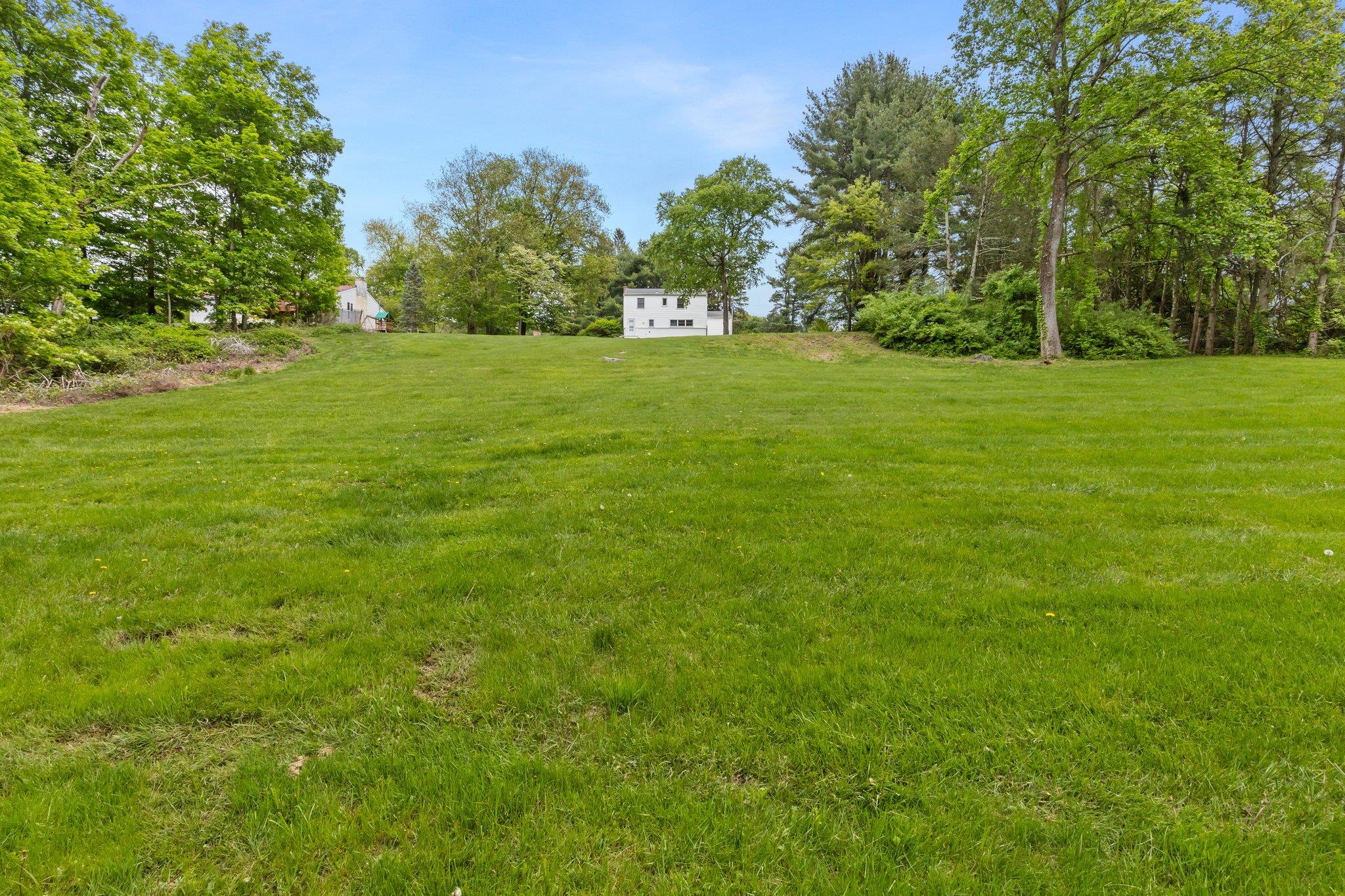 1825 Morningview Drive, Yorktown Heights, New York image 32