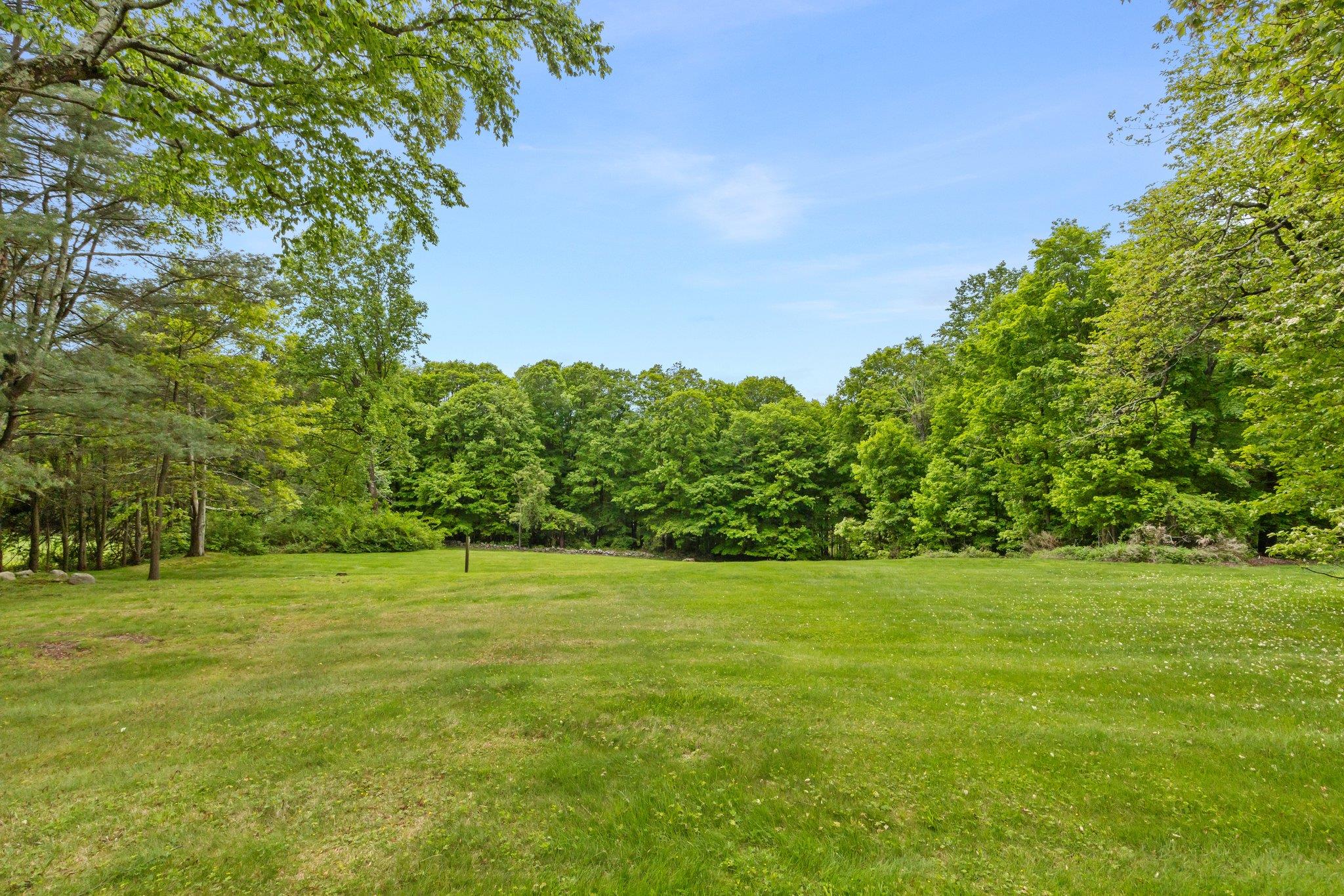 1825 Morningview Drive, Yorktown Heights, New York image 28