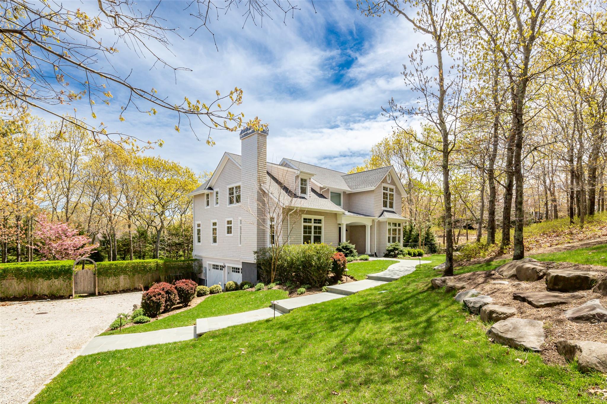 1 Park Avenue Ave, Southampton, New York image 1