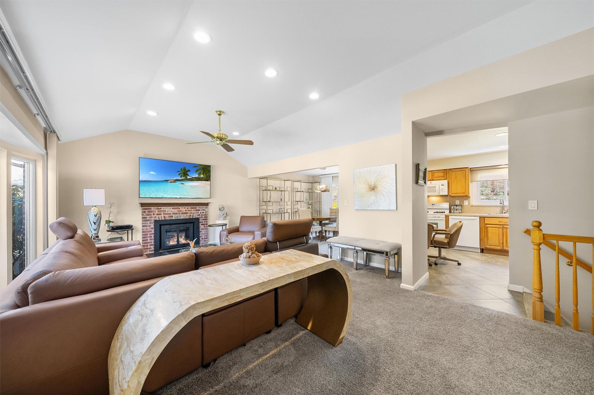 193 Pinewood Road, Hartsdale, New York image 2