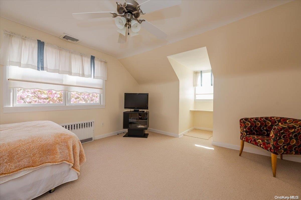 Hempstead, New York 11509, United States, 3 Bedrooms Bedrooms, ,3 BathroomsBathrooms,Residential,Active,29458