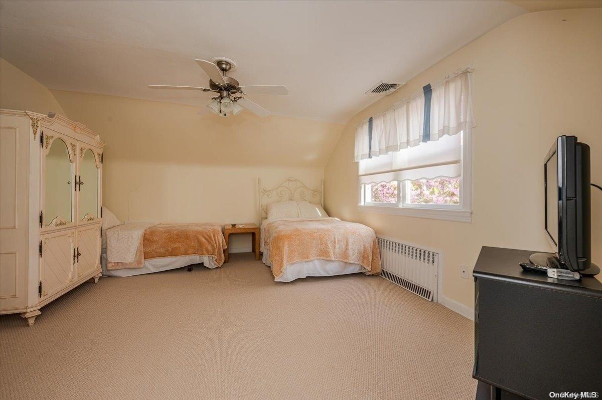 Hempstead, New York 11509, United States, 3 Bedrooms Bedrooms, ,3 BathroomsBathrooms,Residential,Active,29458