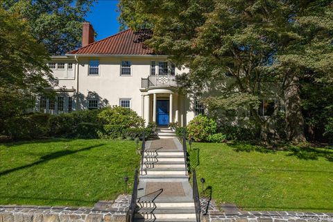 115 Cliff Avenue Pelham NY 10803