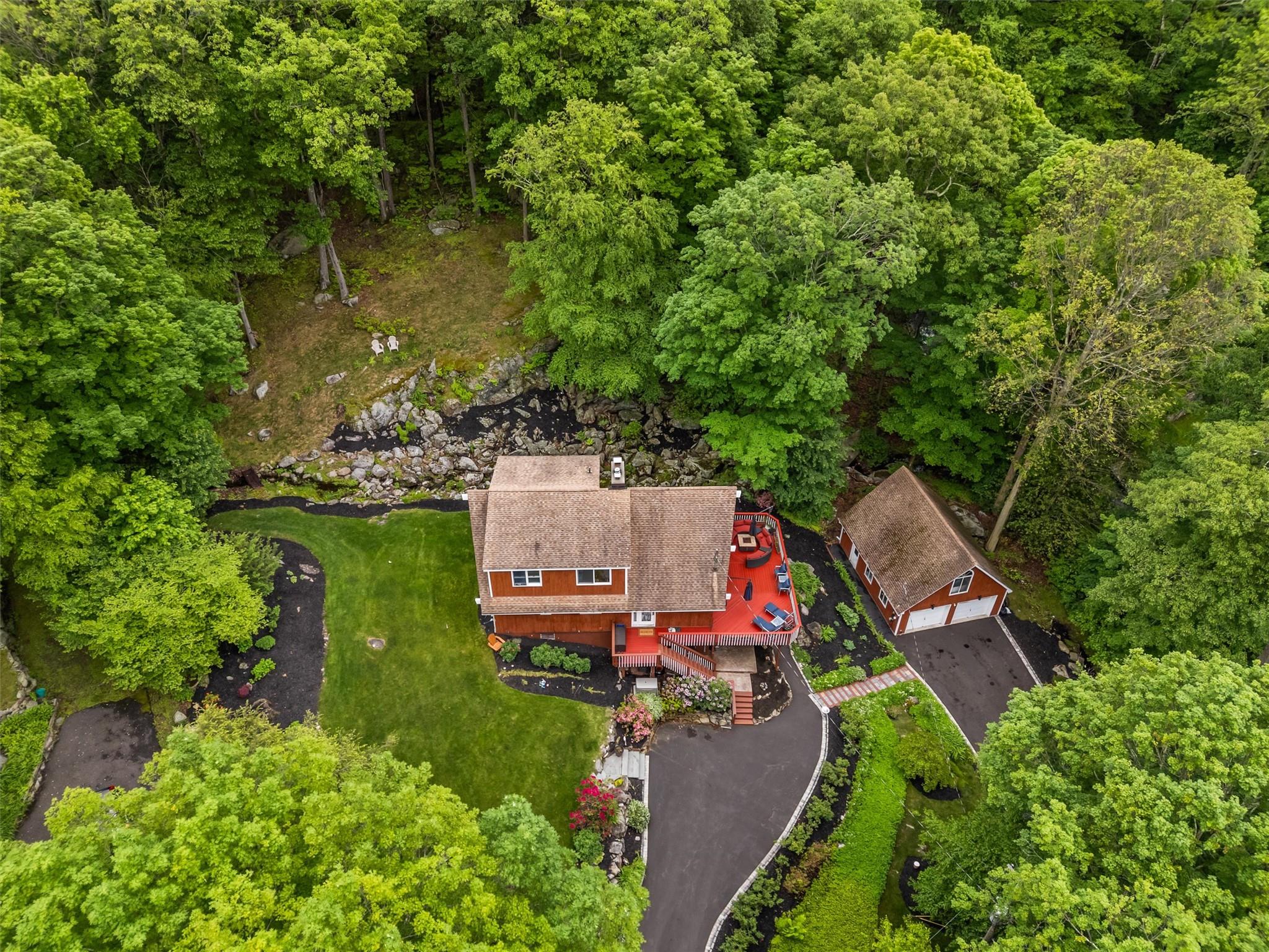 35 Brookside Avenue, Putnam Valley, New York image 2