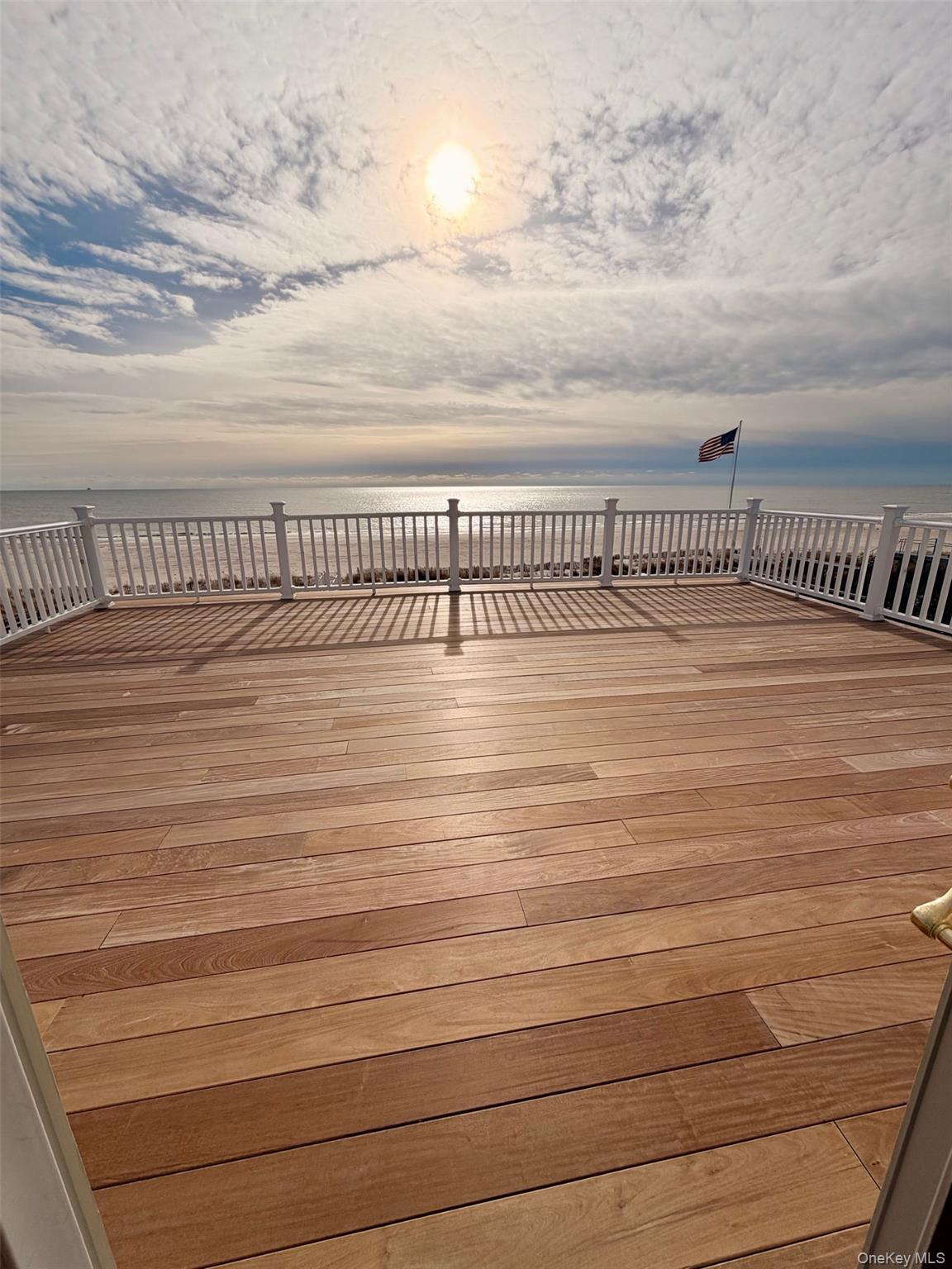 675 Dune Road