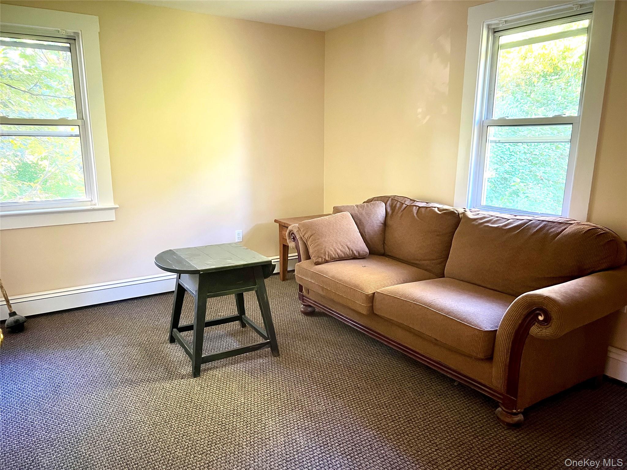 Cortlandt Manor, New York 10567, United States, 3 Bedrooms Bedrooms, ,2 BathroomsBathrooms,Residential,Active,218374