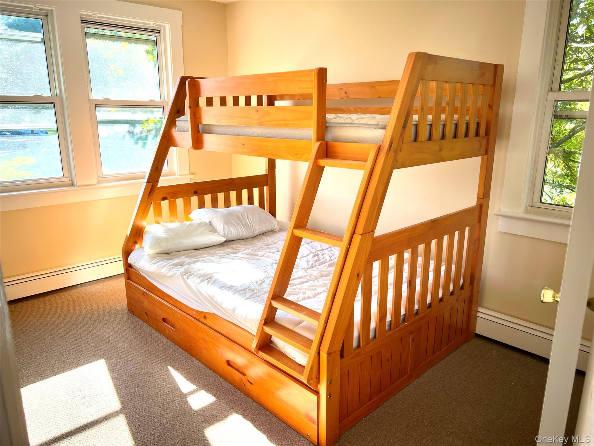 Cortlandt Manor, New York 10567, United States, 3 Bedrooms Bedrooms, ,2 BathroomsBathrooms,Residential,Active,218374