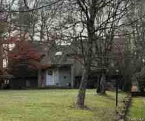 Photo of 1203 OLD POST RD RTE 35, South Salem, NY 10590 (MLS # 936604)