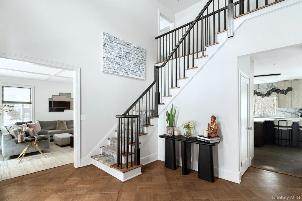 Photo of 9 Gifford Lake Drive, Armonk, NY 10504 (MLS # 960220)