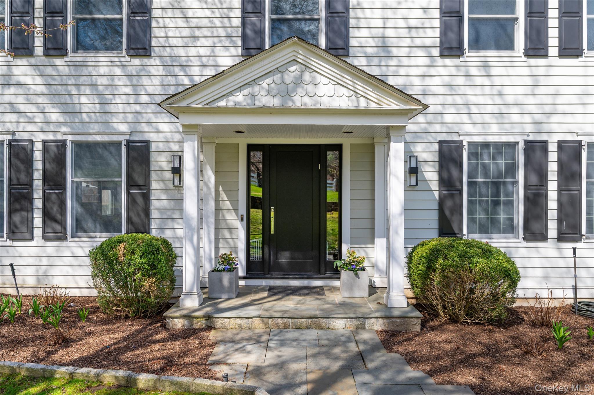 9 Gifford Lake Drive