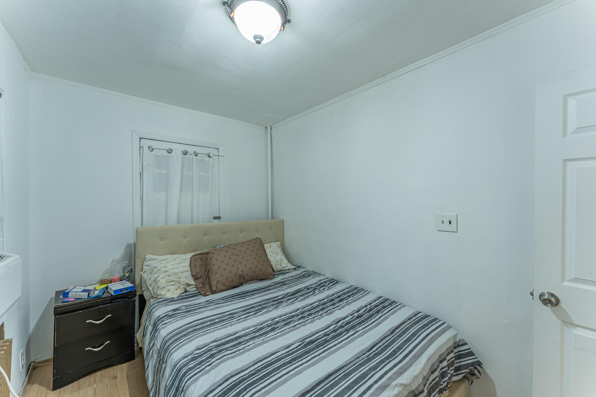 334 Gillette Street, Dix Hills, New York image 20