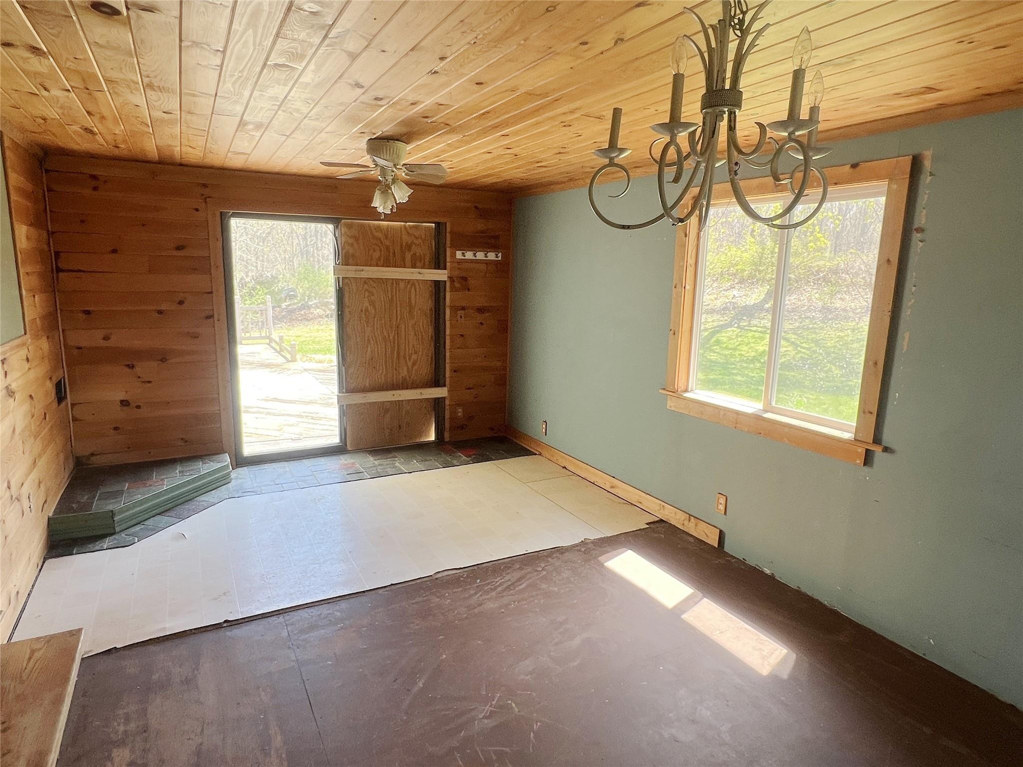 27 Franklin Road, Hyde Park, New York image 6