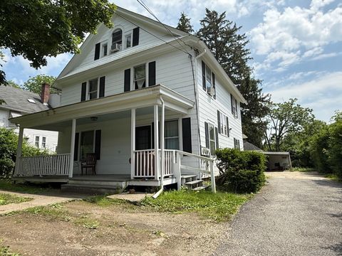 Homes For Sale - 5846 S Elm Avenue<br/> Millerton, NY 12546