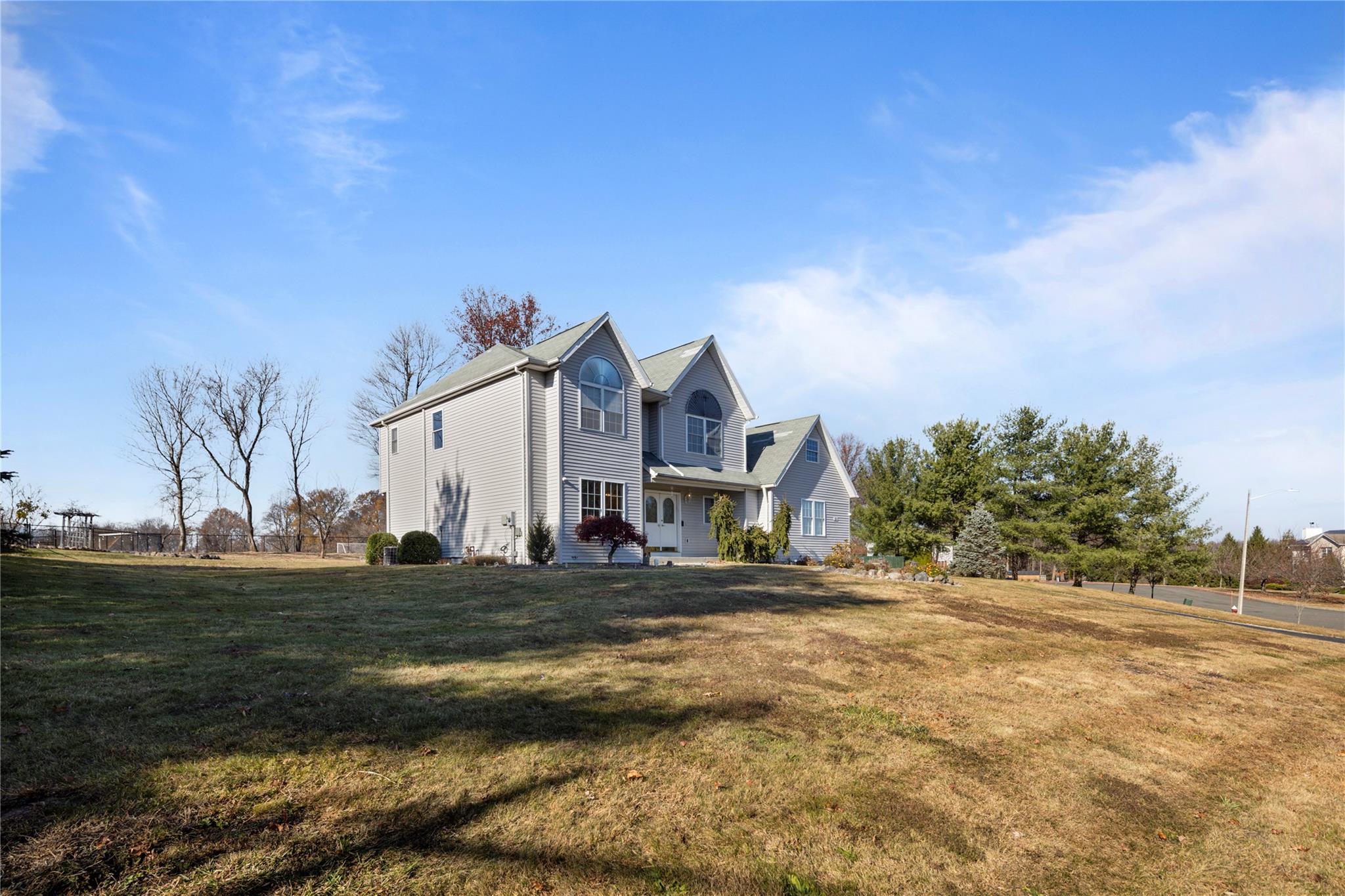 10 Garrett Court, Spring Valley, New York image 5