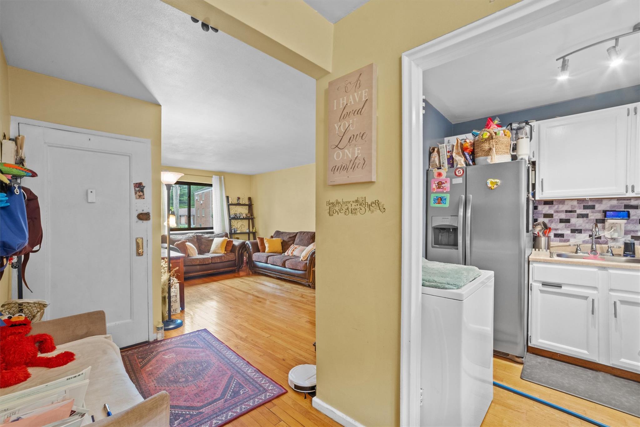 35 Lawrence Drive #A, White Plains, New York image 9