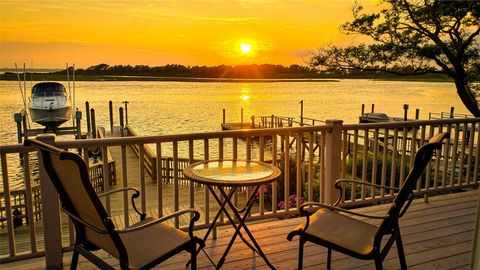 208 Block Lane Harbor Isle NY 11558