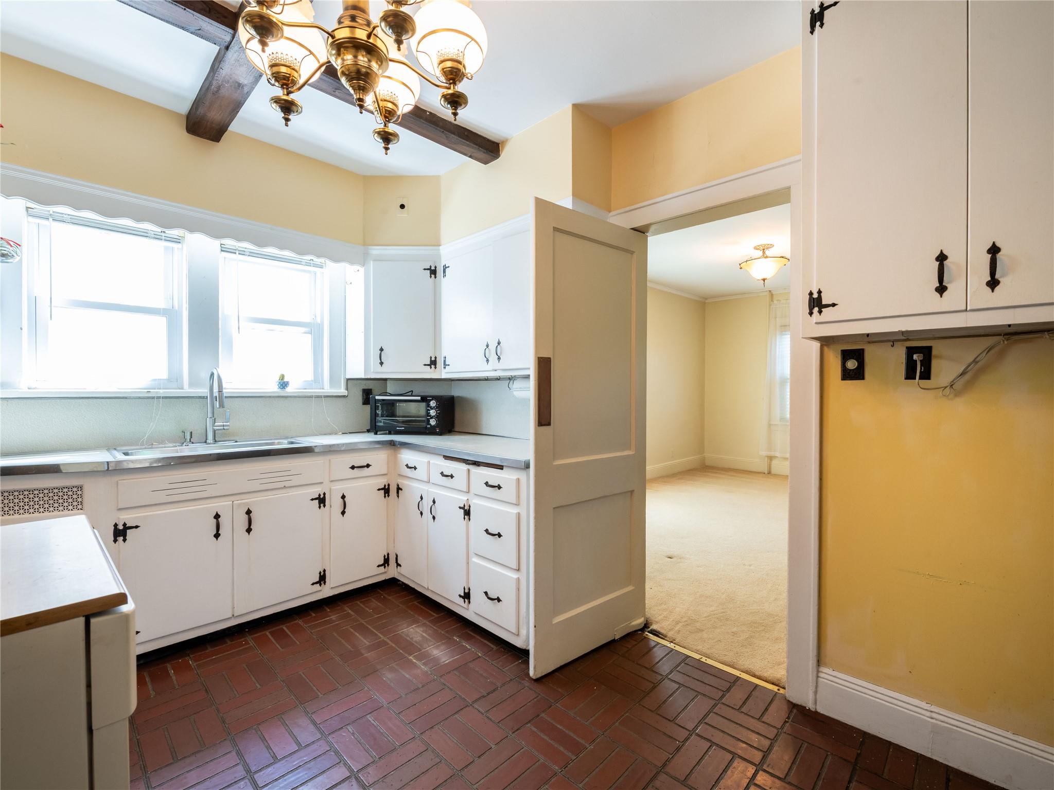 679 Saint Lukes Place, Baldwin, New York image 14