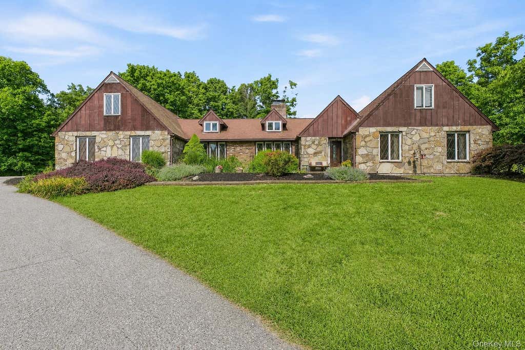 Photo of 14 Lisa Drive, Highland, NY 12528 (MLS # 1039694)