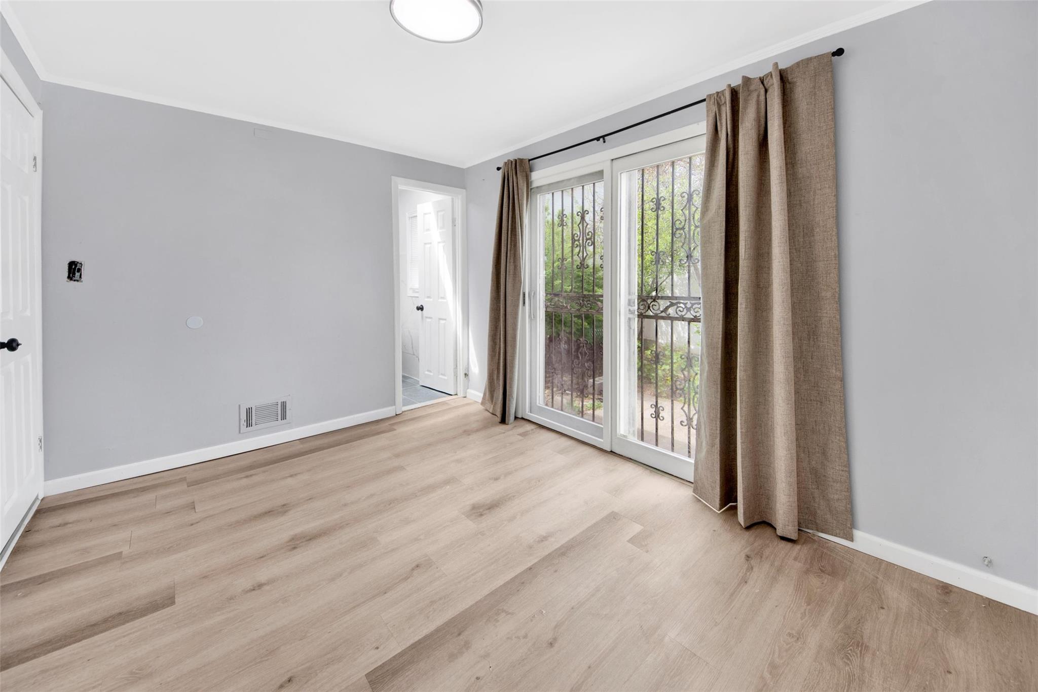 1663 Allerton Avenue, Bronx, New York image 11