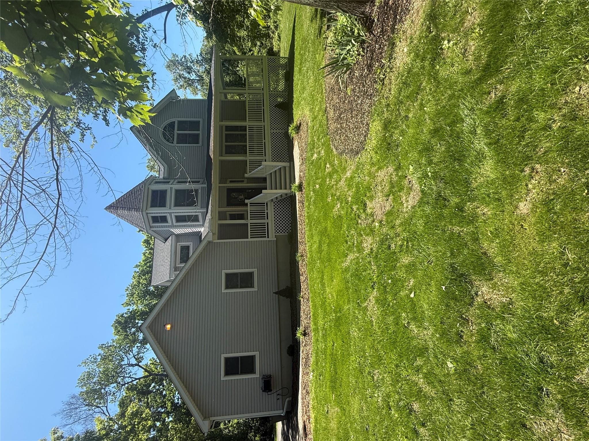12 Rosell Court, Lagrangeville, New York image 1