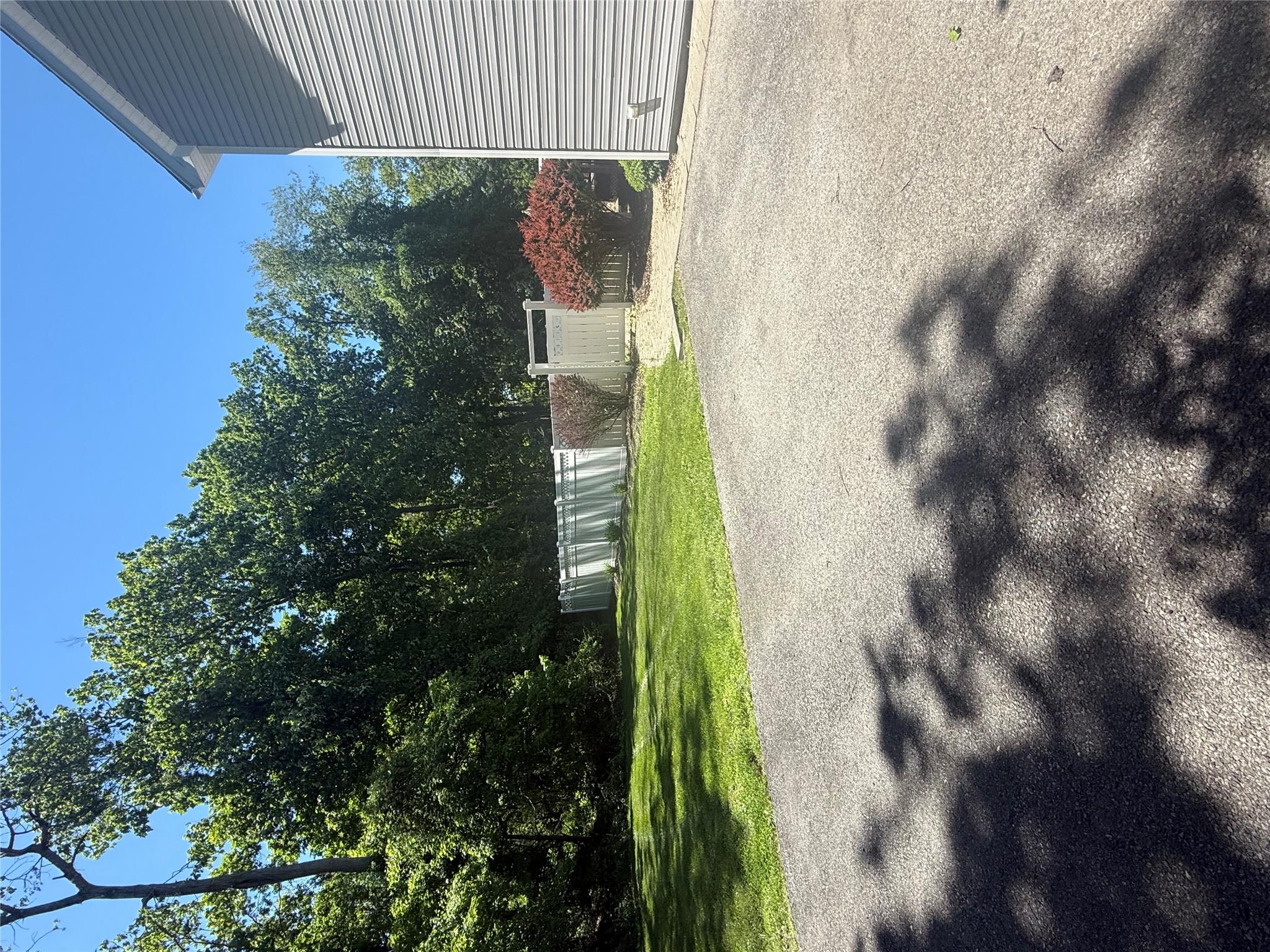 12 Rosell Court, Lagrangeville, New York image 4