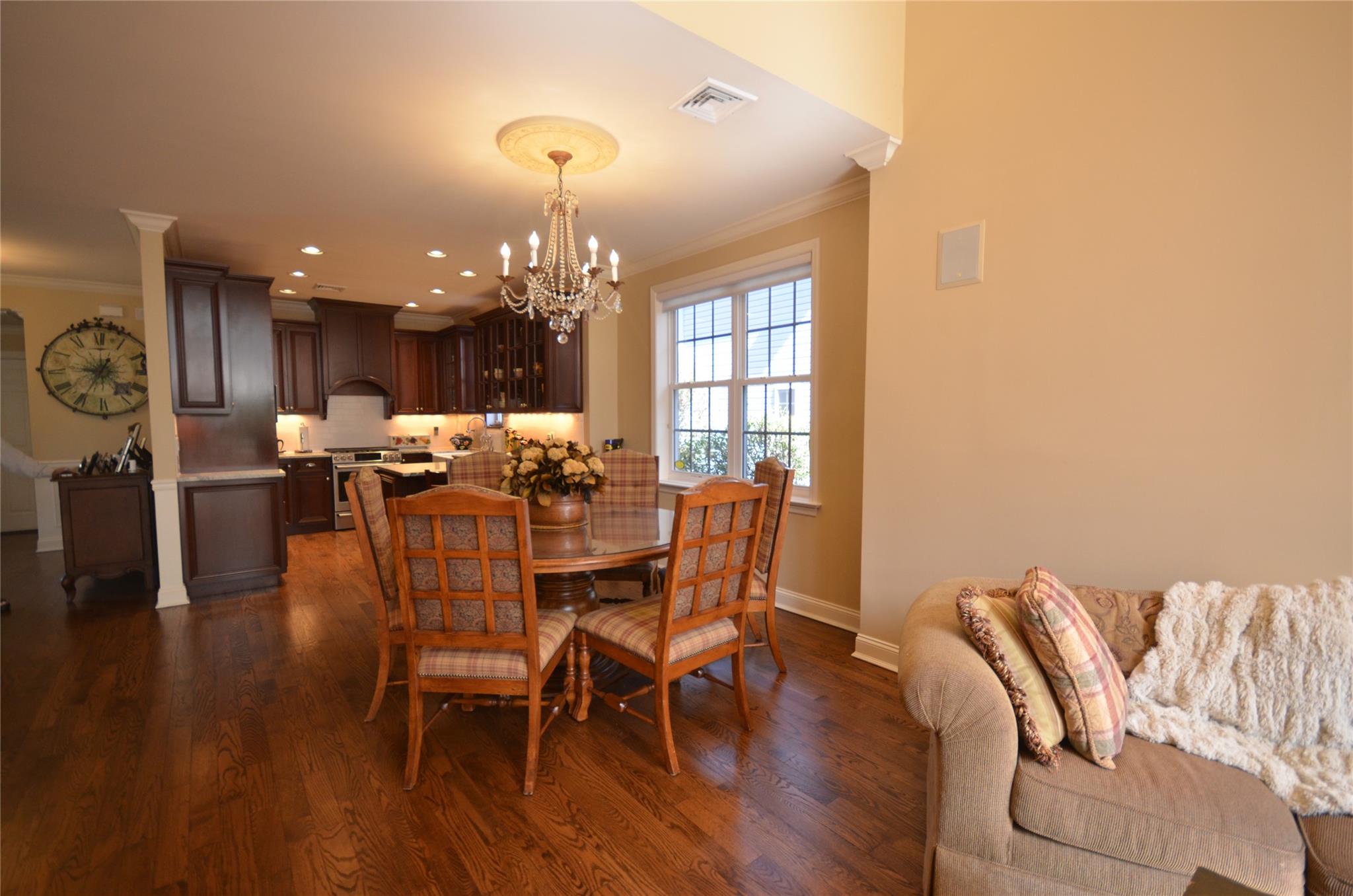 491 Bardini Drive, Melville, New York image 4