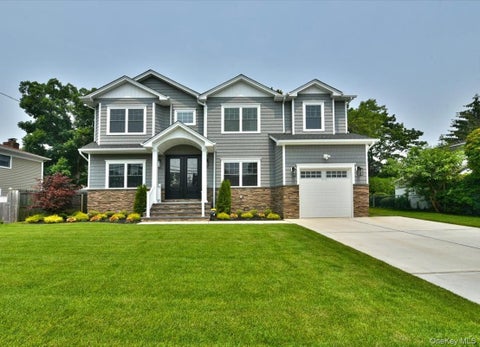 Photo of 124 North Drive, Massapequa, NY 11758 (MLS # 1025802)