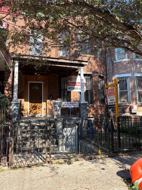 Photo of 655 Hendrix Street #1 floor, Brooklyn, NY 11207 (MLS # 1047050)