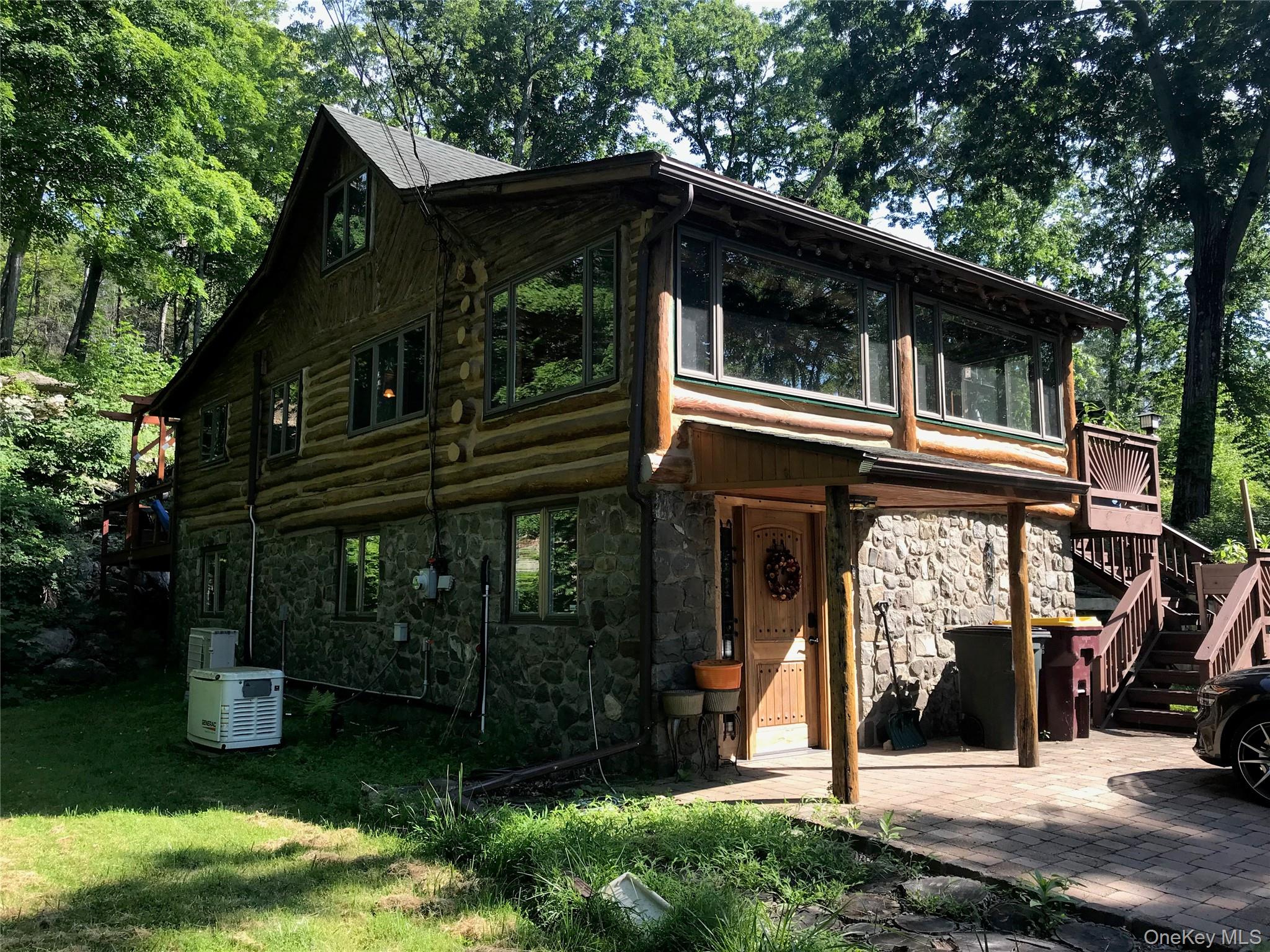 28 Cliff Road